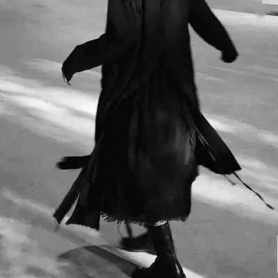 黑白头像无水印女头像