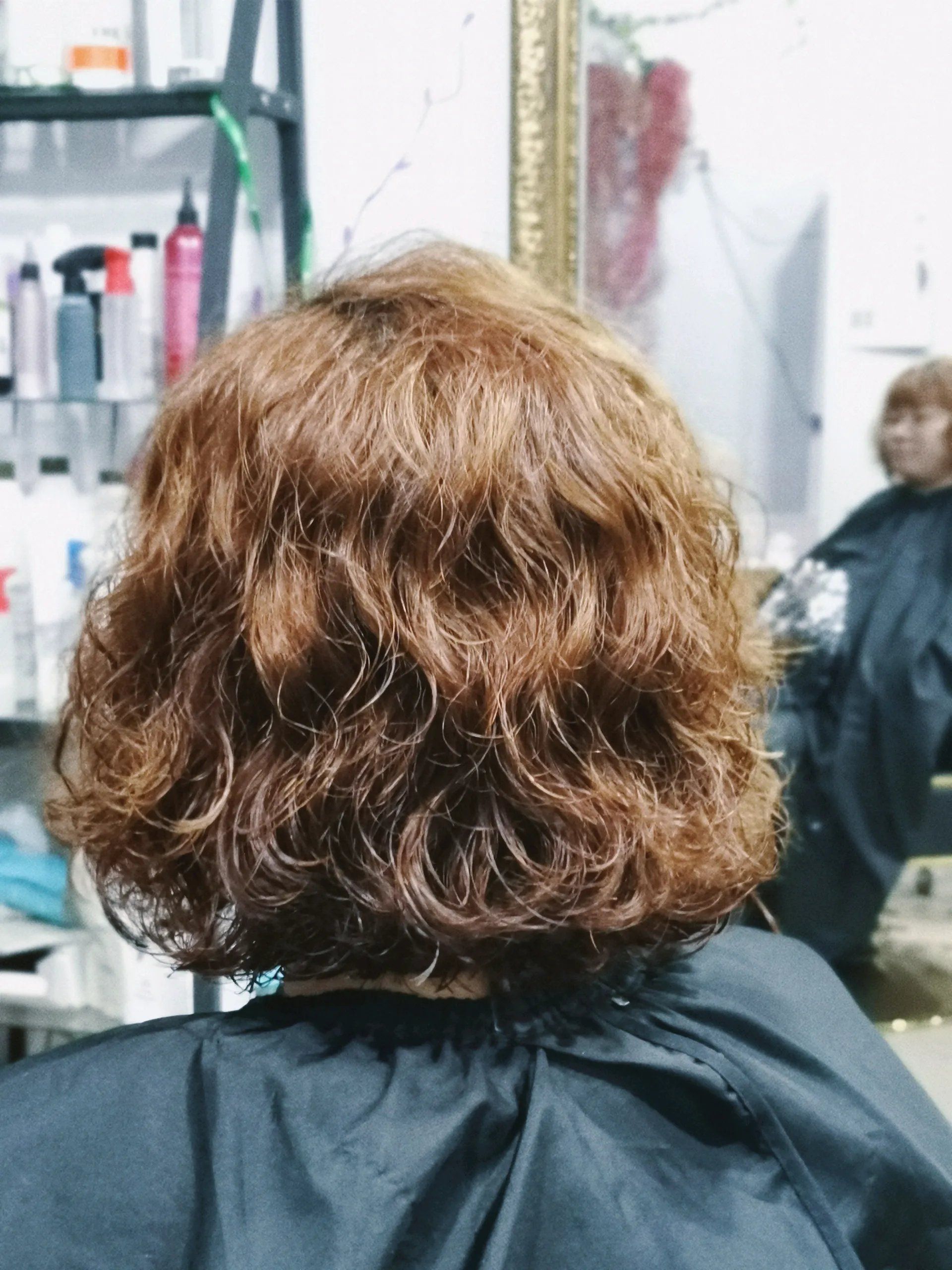 最火女士短发14款,烫卷剪短美美哒,看着很心动_时尚_造型_发型