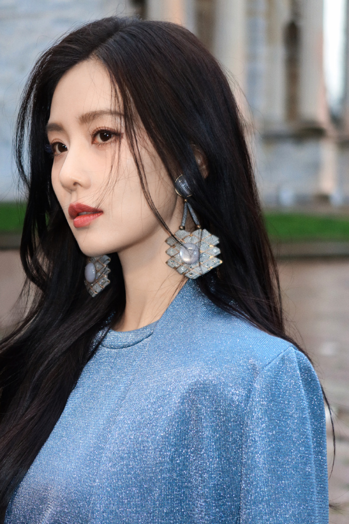 刘诗诗工作室的审美##刘诗诗米兰国际时装周