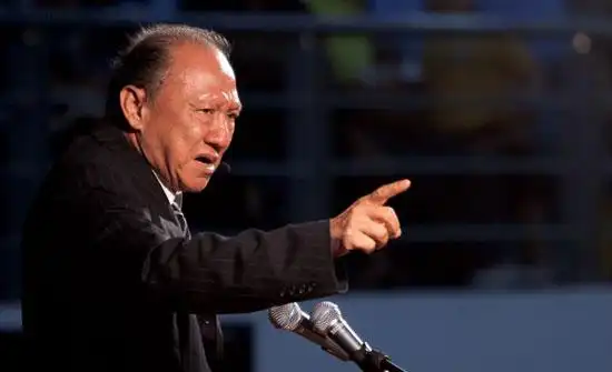 唐崇荣牧师谈真实基督教信仰的敬虔 - 奇妙恩典 - 奇妙恩典