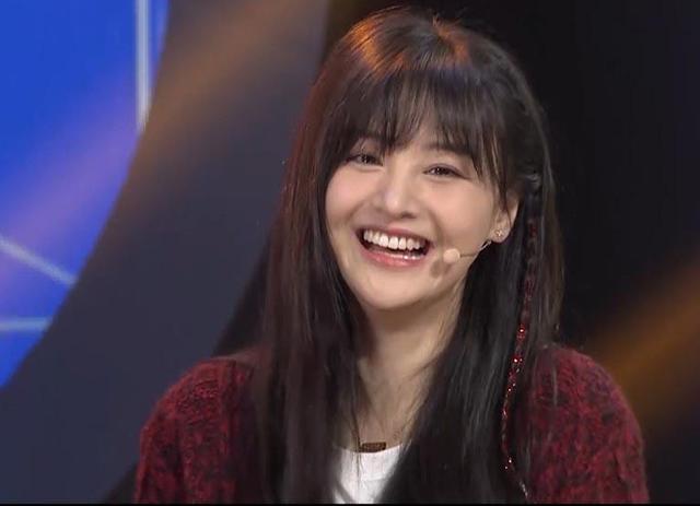 因粉丝不敢讲真话?郑爽打字接受采访