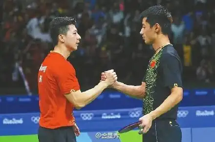 金星秀刘国梁与金星唇枪舌剑 刘国梁参加96年奥运是靠蔡振华走的后门