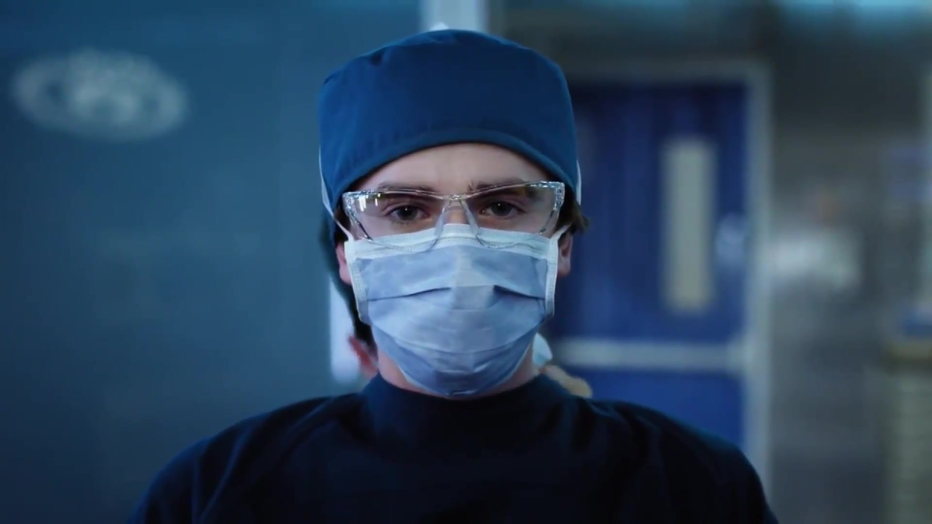 良医弗莱迪海默qaq肖恩你为什么想当一名外科医生a我想攒很多钱买一台