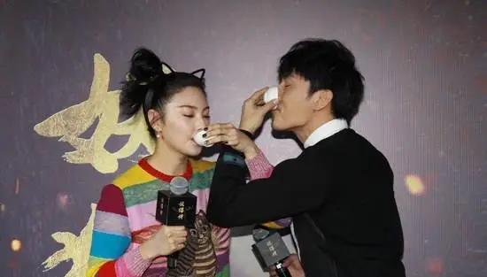 伊能静现任老公,《妖猫传》演配角出彩,网友:与张雨绮床戏劲爆_秦昊