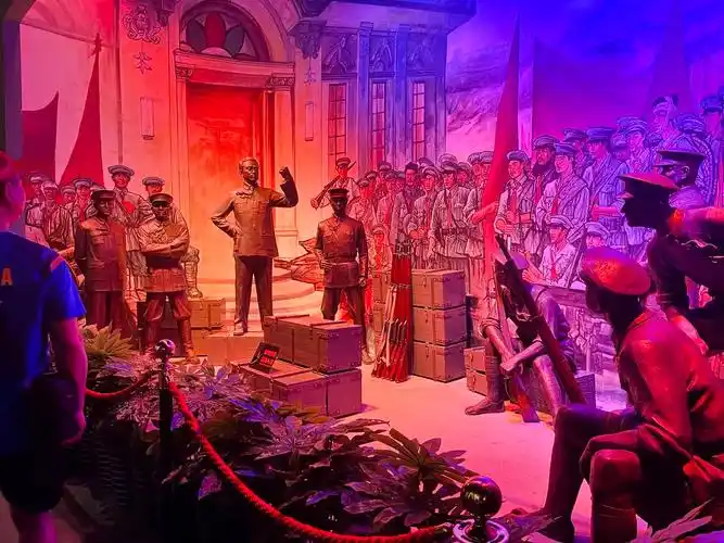 齐上井冈山,红色记忆! - 抖音