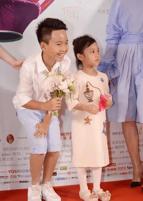 原创比黄晓明的世纪婚礼还厉害这小男孩首次触电就惊动了整个娱乐圈
