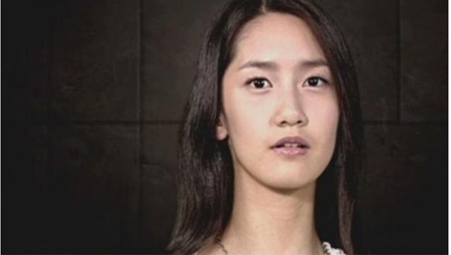 首先我们先来看看允儿出道前和早期活动时的照片: 下面是允儿最近的