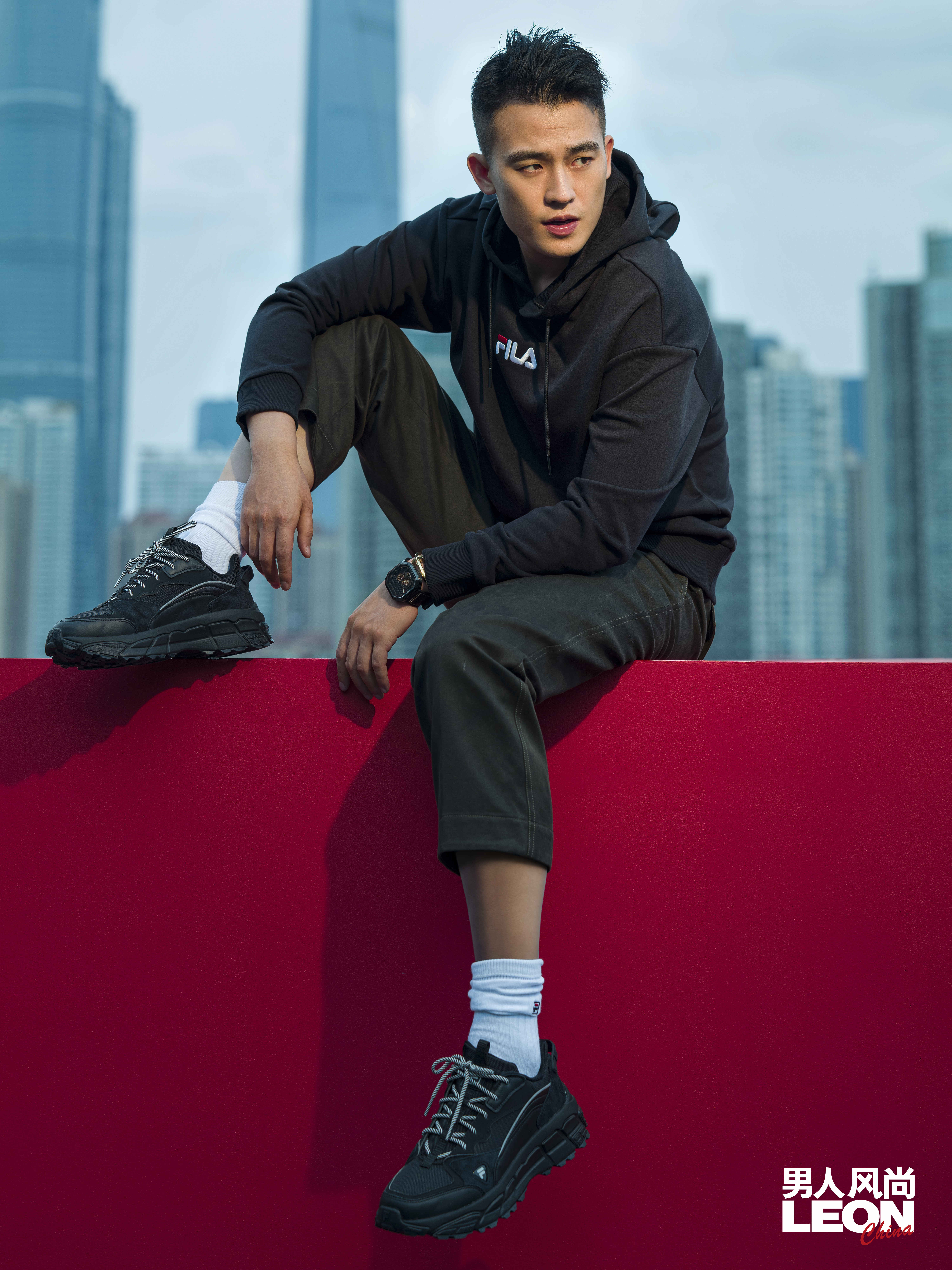 硬汉鲜肉欧豪与艾戈勒大爆炸系列硬碰硬