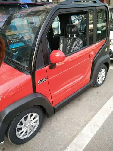 速派奇电动车,四轮车火热预约中