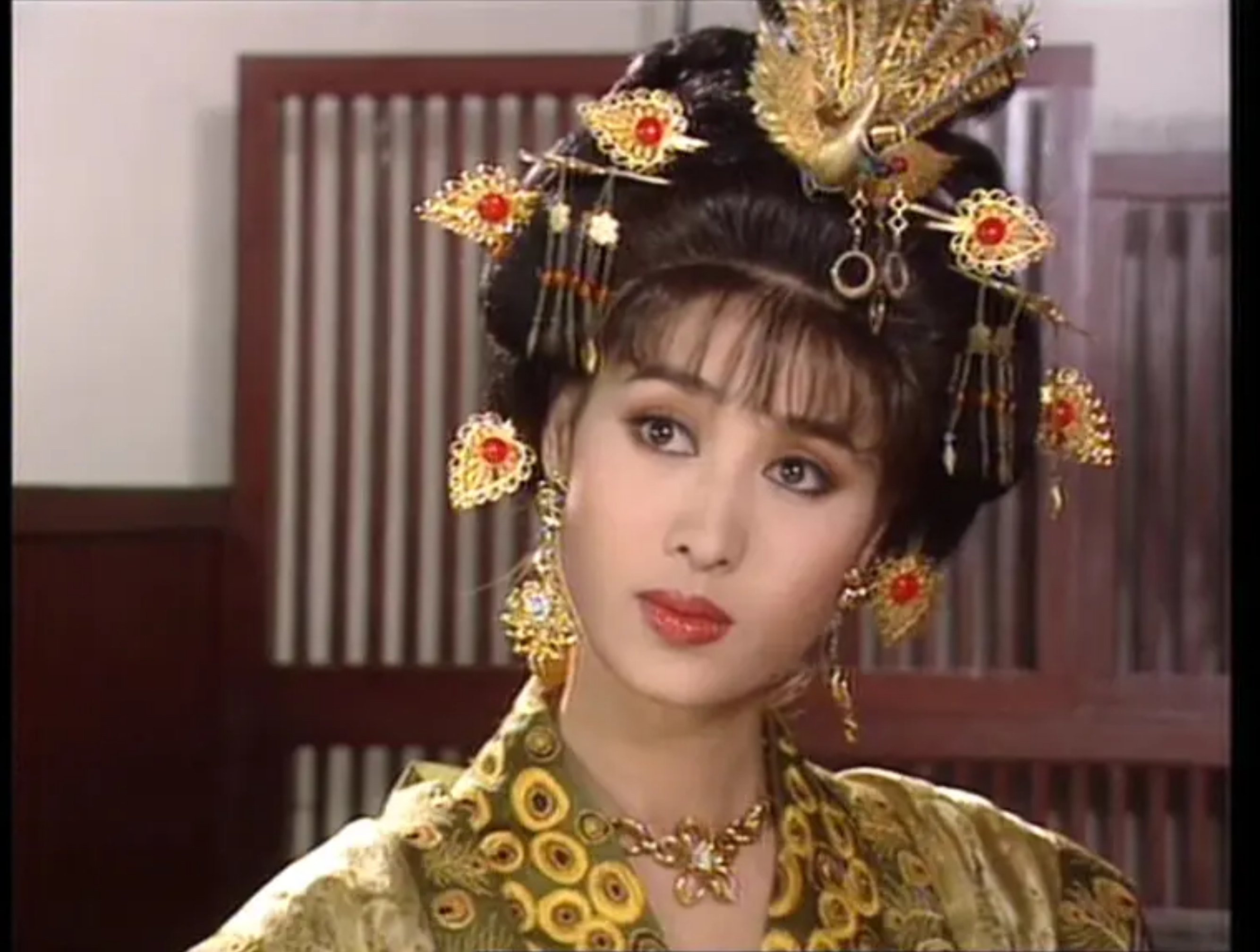 扈三娘扮演者(凭《水浒传》爆红,巅峰时只接十天戏,"扈三娘"郑爽去哪