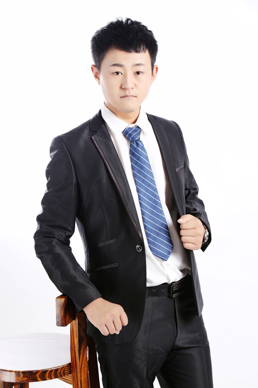 文艺青年男演员刘生形象艺术照首度曝光