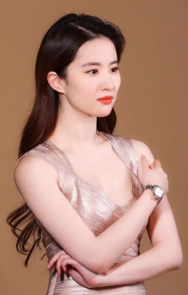 《2020年全球最美女性评选》名单公布,刘亦菲只能排77