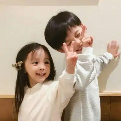 2019萌娃情侣头像一对可爱呆萌高清图片 遇见是运气留下是本事