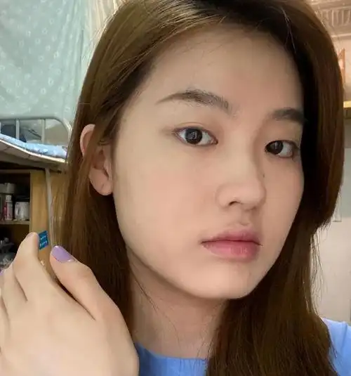 女生护肤的4个"低级错误",如果平时不留心,还不如保持素颜