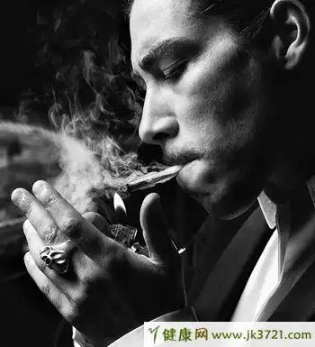 男人抽烟有什么危害男人该如何戒烟