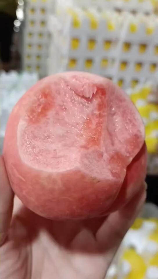 蒙阴白桃收到放放就粉粉嫩嫩了