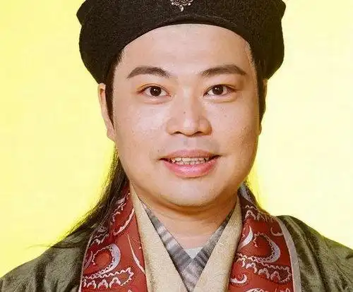 博采众长 > 正文    阮兆祥参演作品众多,2003年参演时装喜剧《皆大