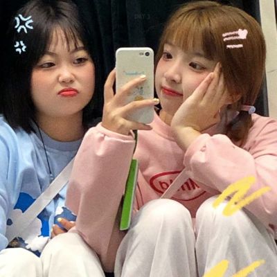 可爱憨憨的闺蜜头像真人双人图片