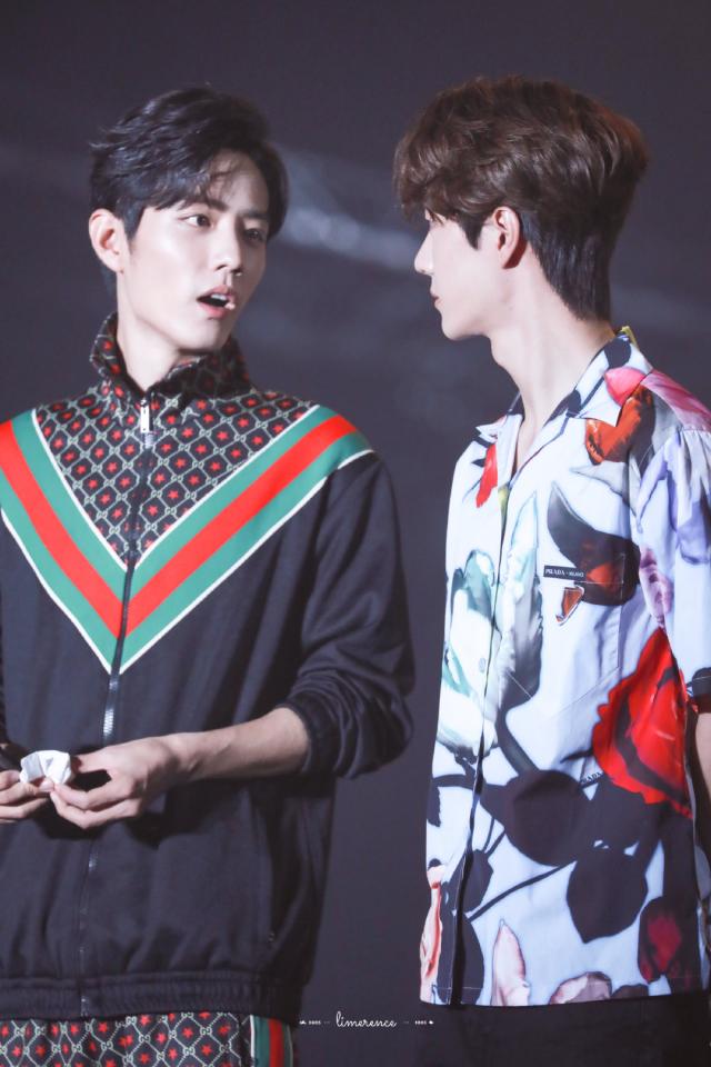 陈情令泰国粉丝见面会,肖战王一博调皮互动