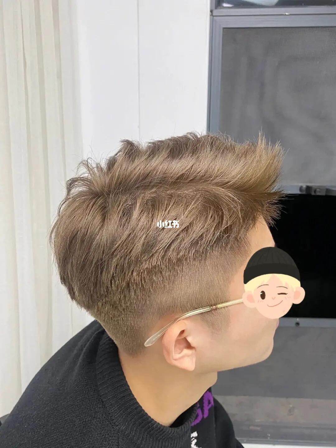 男生帅气发色炒鸡显白奶茶棕灰色