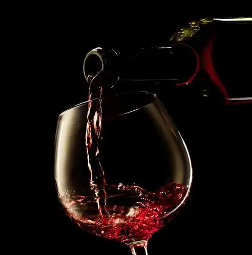 很有意境的红酒创意广告台词