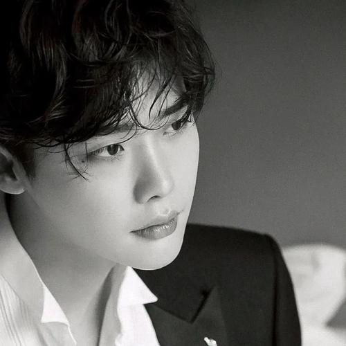 李钟硕头像壁纸