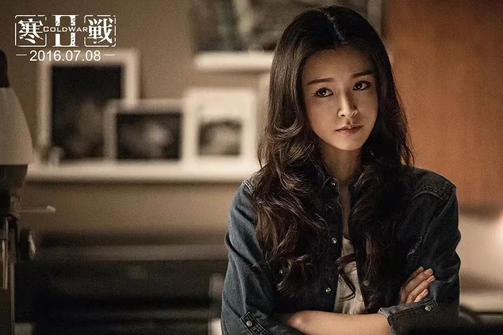 文咏珊个人资料(文咏珊:香港第一代嫩模,多年演女主角却凭配角出圈,可