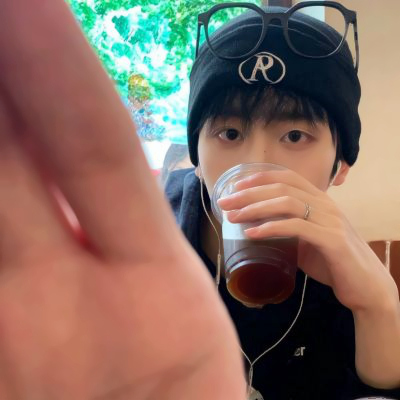 精选优质男生帅气高清头像超酷的个性男生头像图片大全