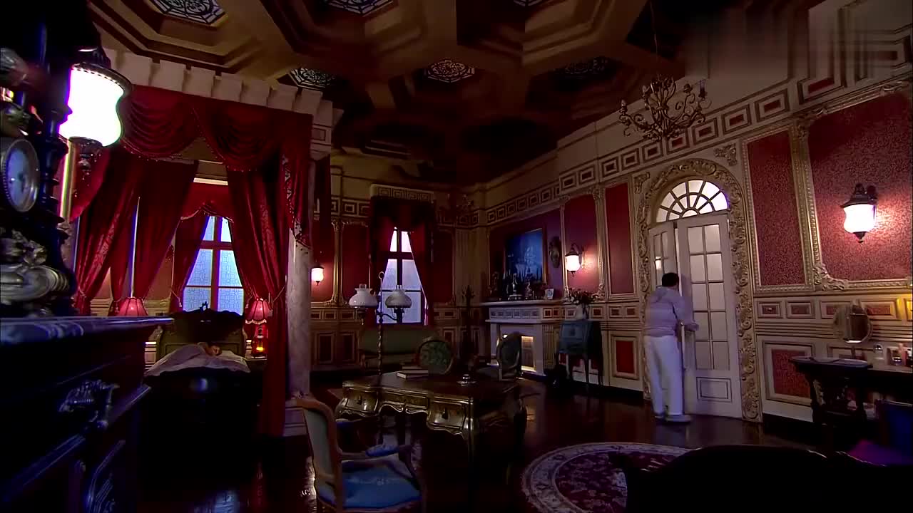 花非花雾非雾叶凡来到古堡希望探寻到雪花的踪迹