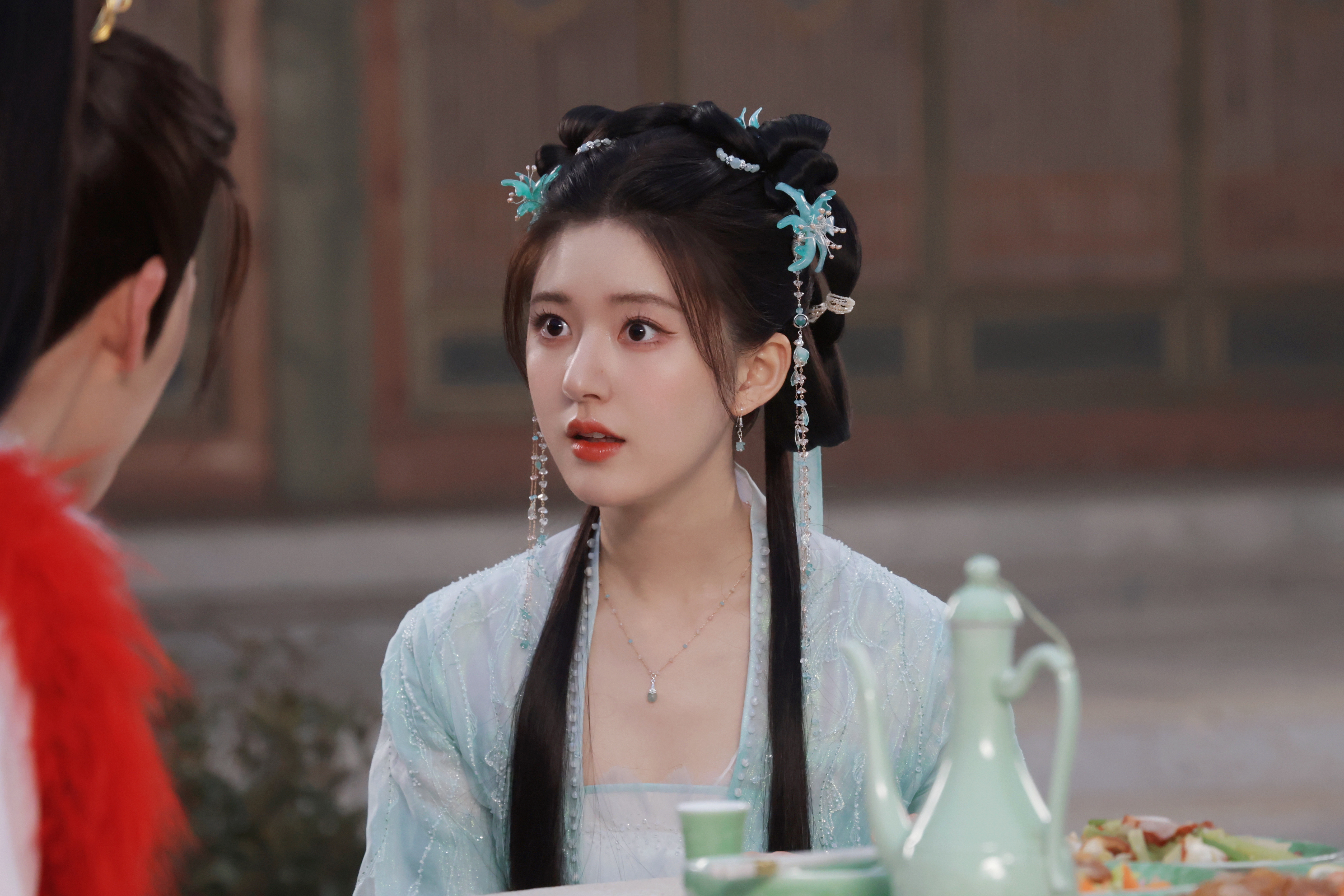 古装可爱美少女#赵露思# ,侧颜绝了!