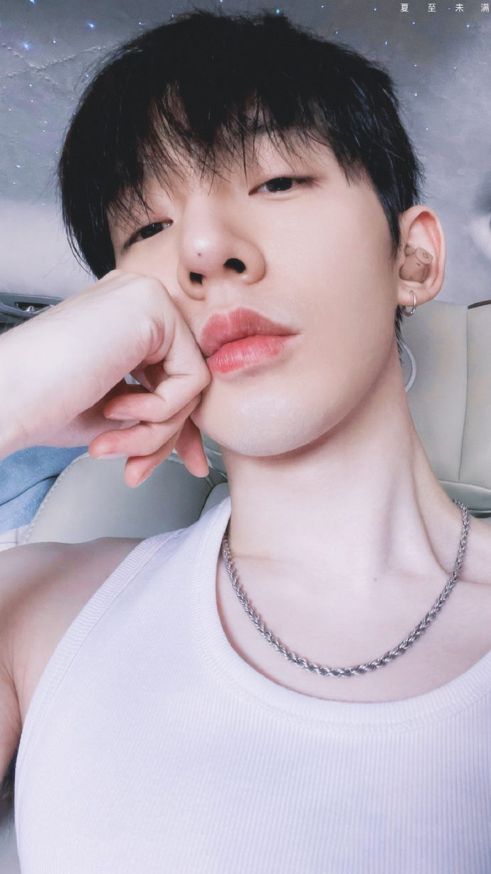 邓为老头衫自拍##邓为的自拍角度##邓为潮男自拍回归