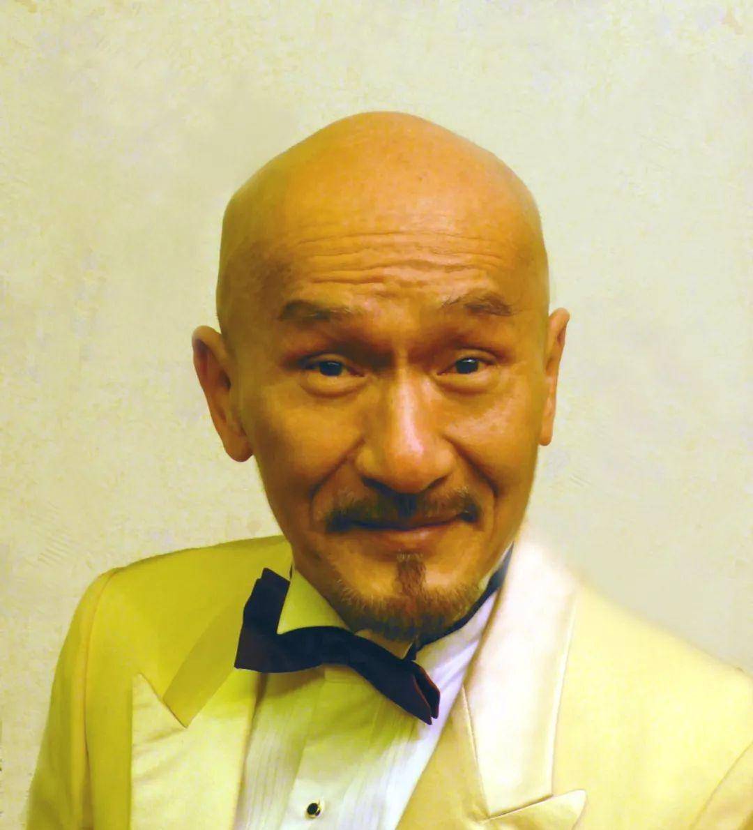 "光头神探"麦嘉:80年代的香港喜剧大师,周星驰都得称他为前辈_电影