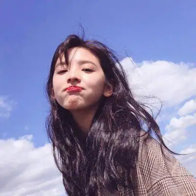 网红头像女可爱漂亮 2020网红女图片头像清新 - 女生头像 - 潮人个性