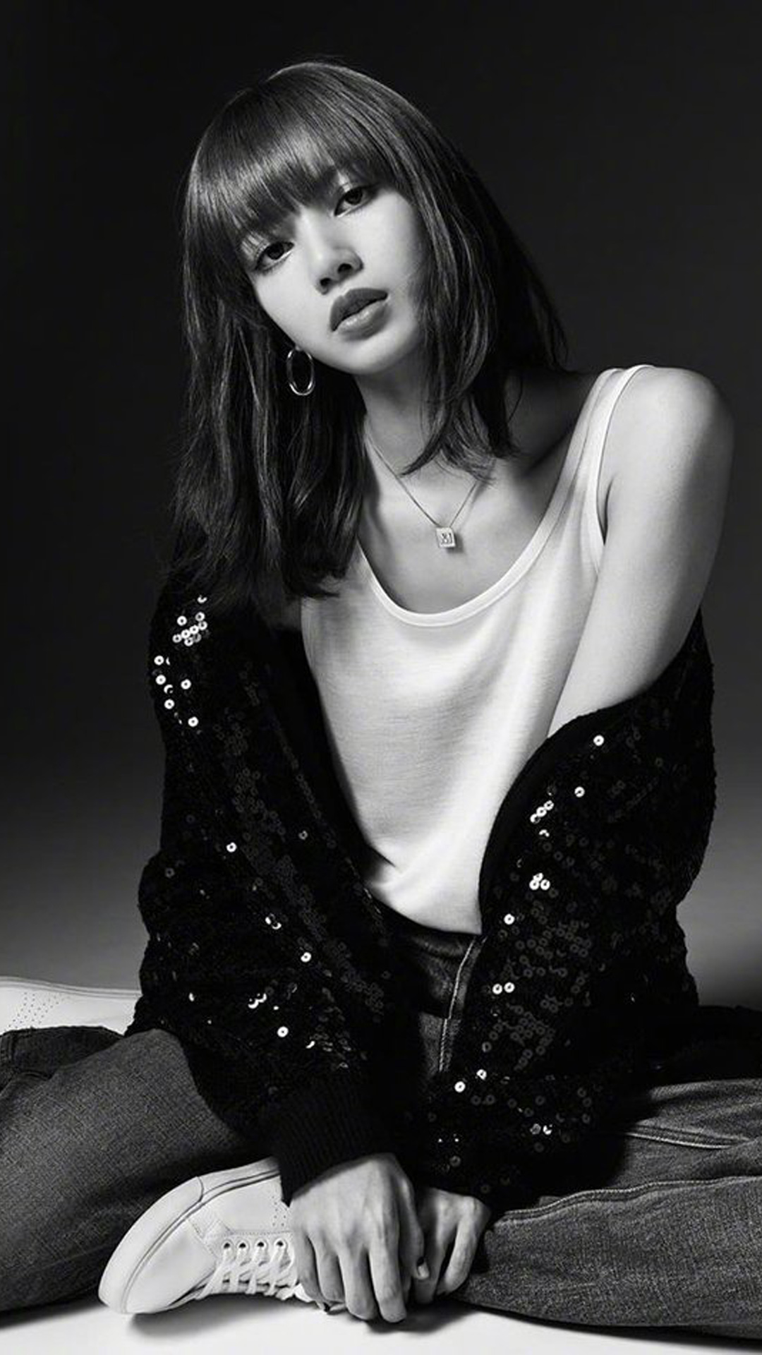 lisa美飒性感写真手机壁纸