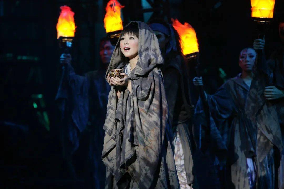 艺术看|音乐剧《蝶》: 破茧成蝶诠释"一念一生"