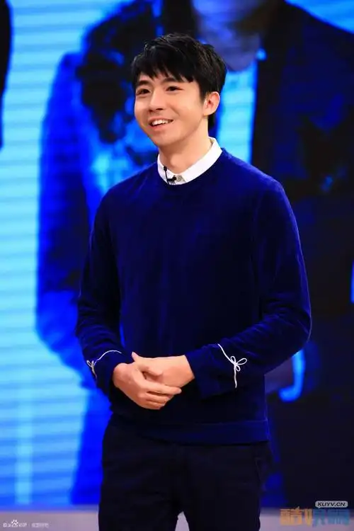 俞灏明时尚活动写真