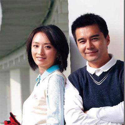 他恋何晴气病二婚妻,4婚娶小12岁娇妻惹人妒,现任