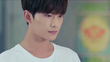 影视杨洋帅气微微一笑很倾城gif动图_动态图_表情包下载_soogif