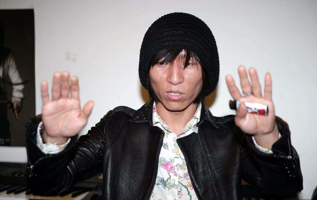 6位吸毒明星前后对比男神成了狱中囚而她直接死床头