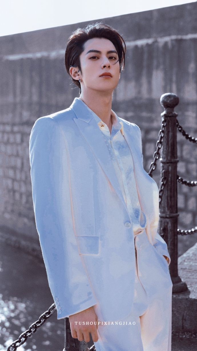 壁纸#王鹤棣发文说多谢#|#王鹤棣 尖叫男演员