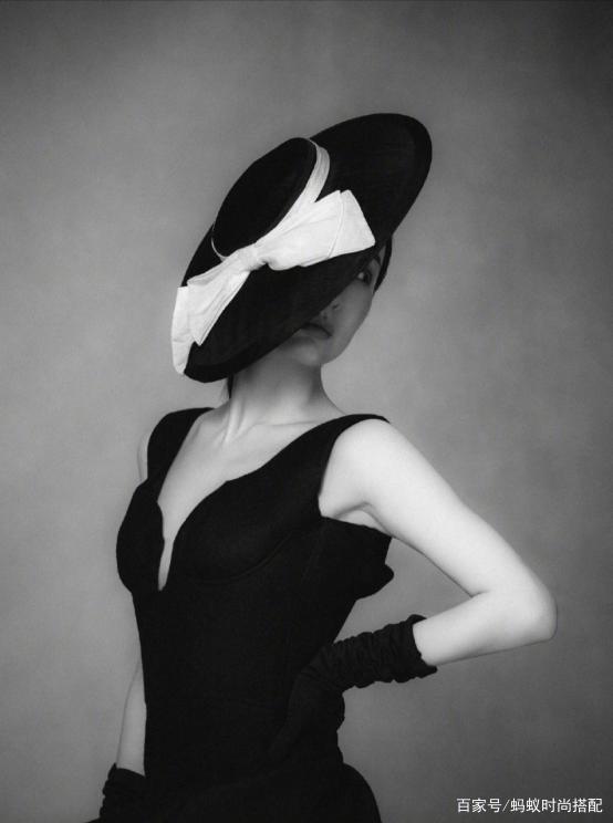 吴昕的衣品终于在线了!穿搭优雅时尚,高级感十足