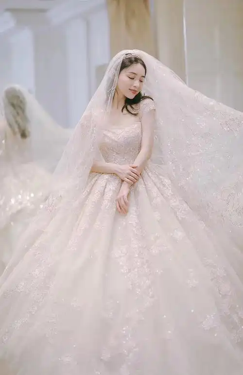 2020春新款两穿一字肩包肩轻复古婚纱 | 婚纱礼服