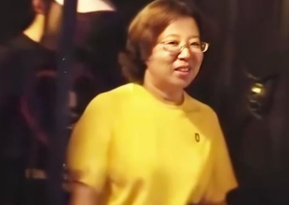 胡中惠现状个人资料离开郭德纲父子的胡中惠