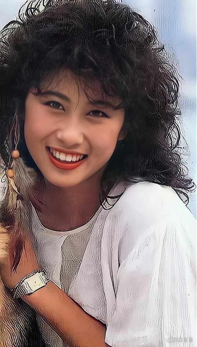 明星图集叶倩文