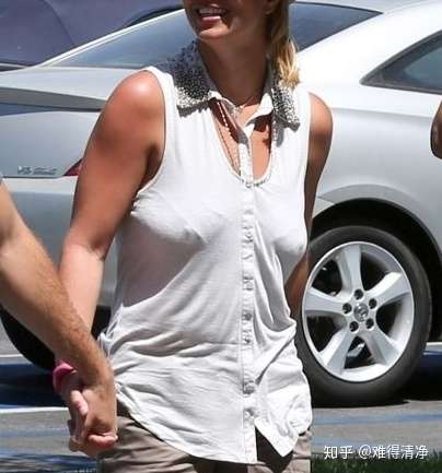 我还很年轻,为什么胸部下垂了?