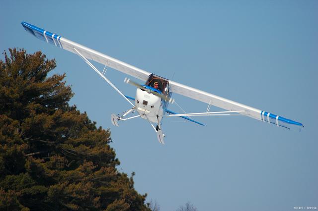 扑翼无人机作为一种模仿自然界生物翅膀运动原理设计的创新飞行器