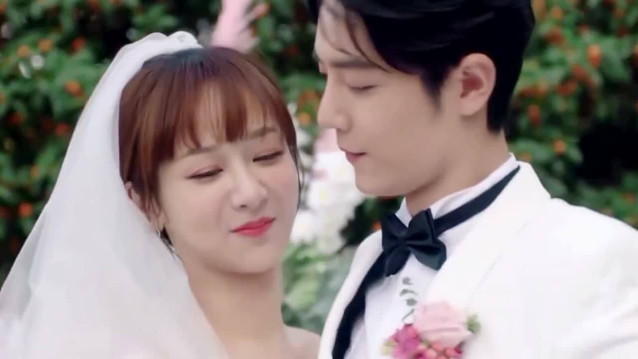 【肖战x杨紫】我真的会姨母笑!一个视频告诉你什么叫甜而不腻的情侣感