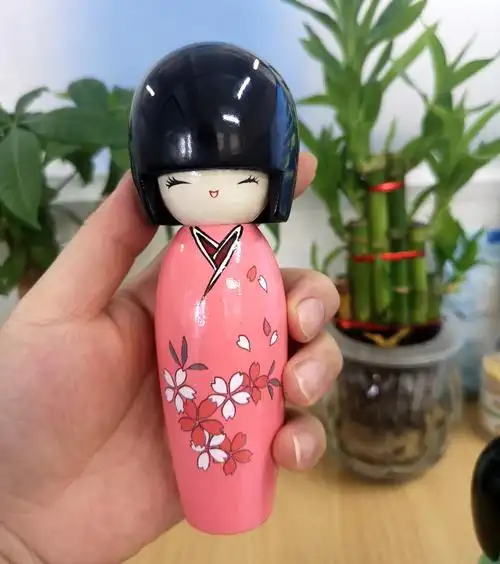 [厂家批发]日本木娃日式人偶摆件和服娃娃和风礼物摆设艺伎娃娃