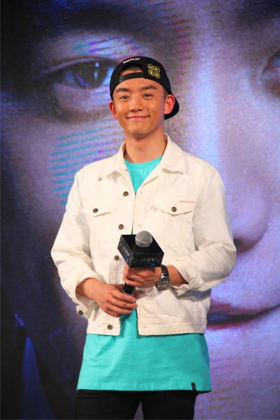 郑恺而立生日会许诺开始计划婚姻大事