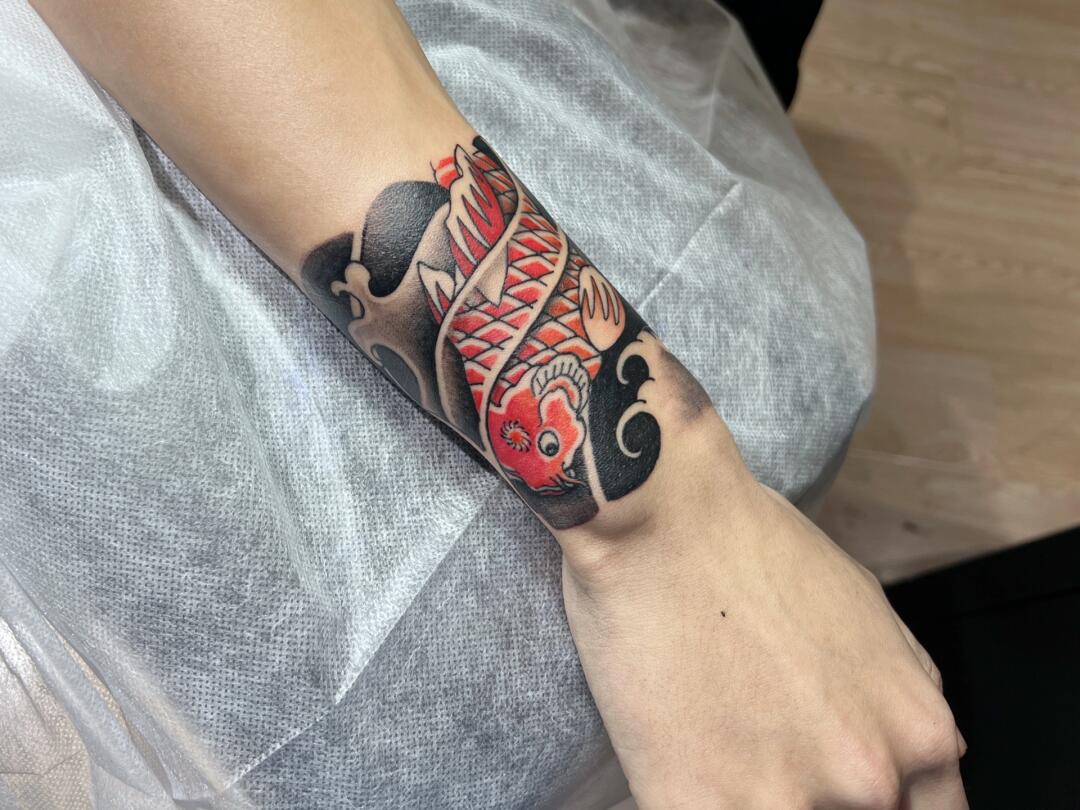 南京纹身  #纹身手稿  #纹身设计  #传统纹身  #鲤鱼纹身  #手环纹